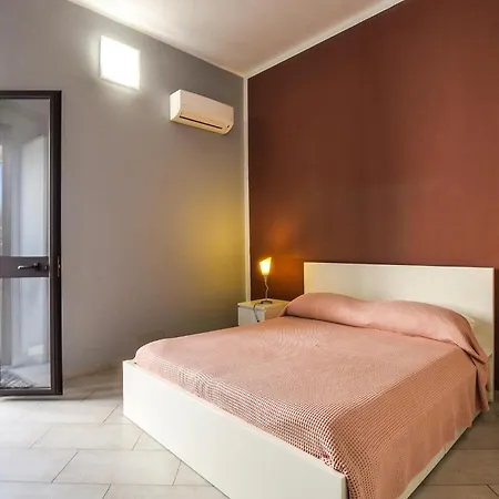 Holiday home 5 Bedroom Gorgeous In